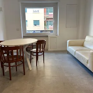 https://claudio-vaticano-my-house.it-romehotels.com